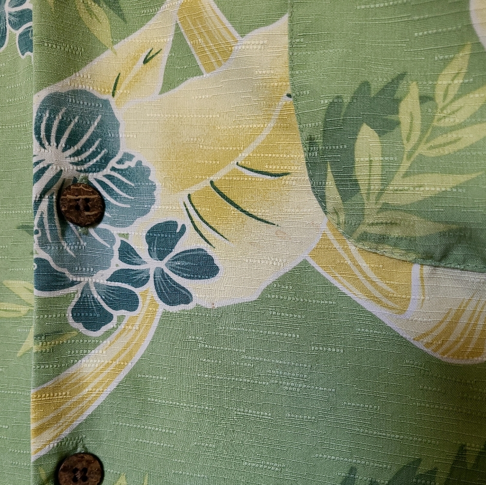 SWAPPED Vintage Tommy Bahama 100% Silk Button Down Collared Shirt - Picture 8 of 9